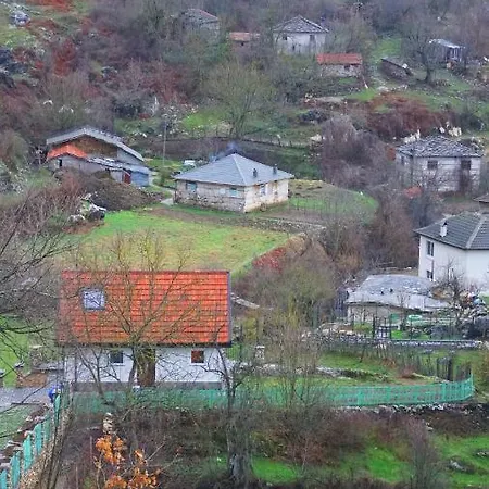 Perule - Handmade Cozy Wooden In The Rhodope Mountain Villa Shumnatitsa